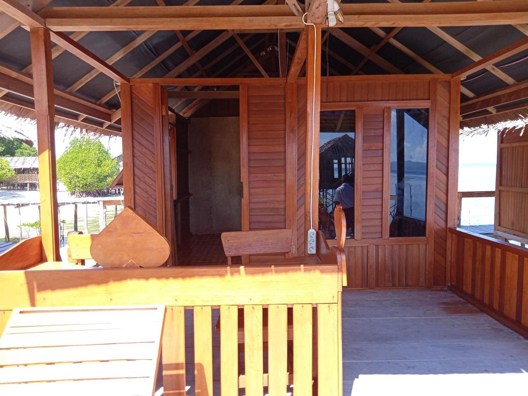 Sunset Homestay Besir Esterno foto