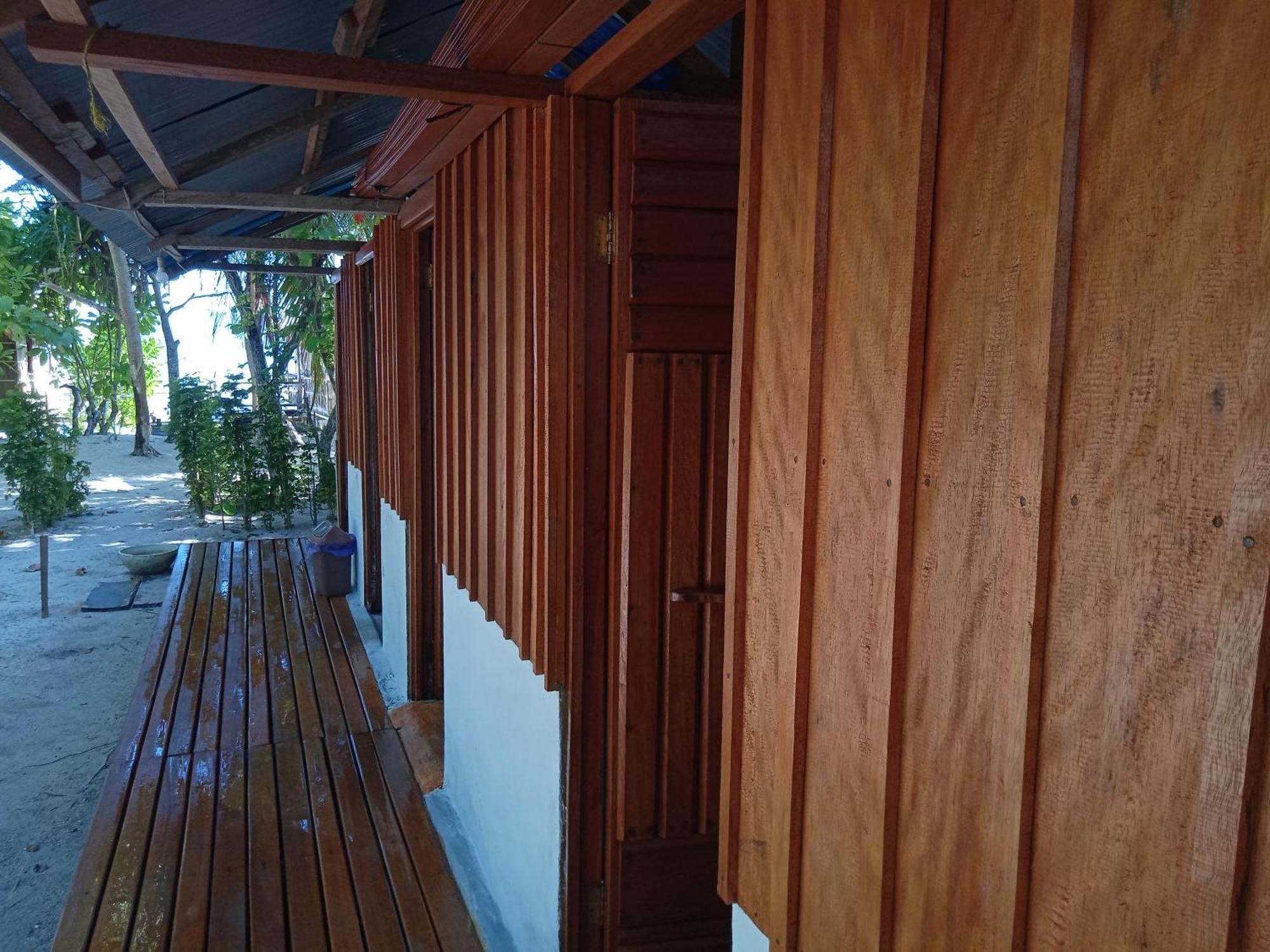 Sunset Homestay Besir Esterno foto